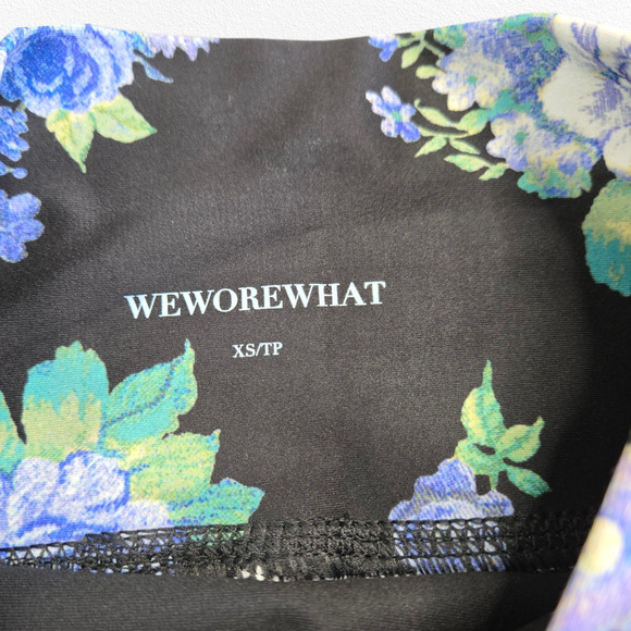 WeWoreWhat Black Blue White Floral Compression High Waisted Bike Shorts Size XS - Picture 4 of 10